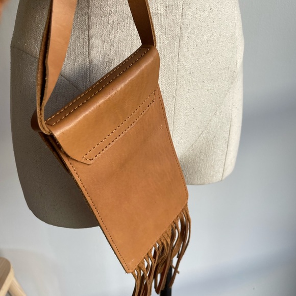 7 Chi Mini Fringe Crossbody Bag - Picture 3 of 6